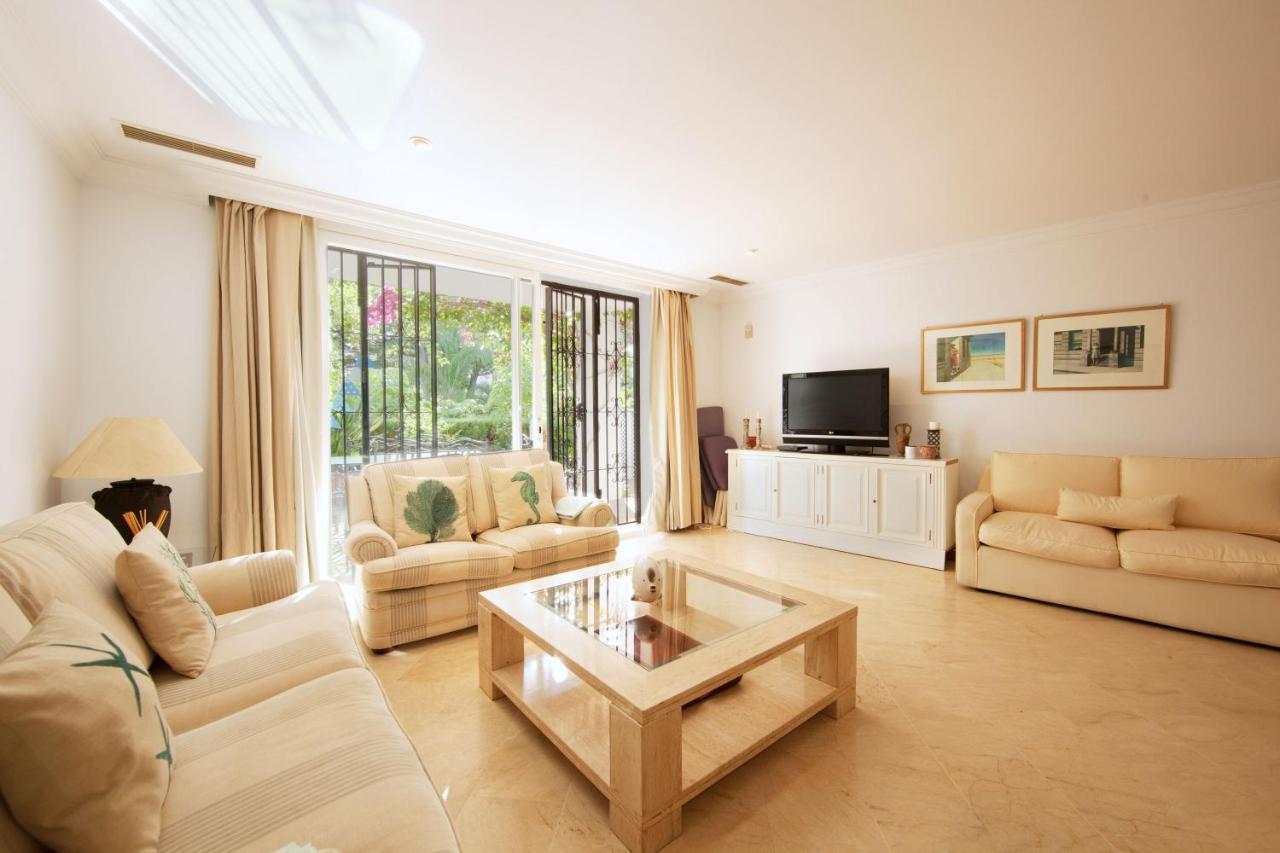 White Pearl Beach Elviria Marbella Exterior foto